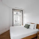 Avenida Viana Boutique 维亚纳堡