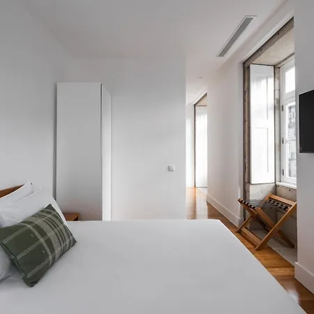 Avenida Viana Boutique Виана-ду-Каштелу