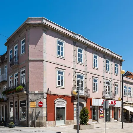 Avenida Viana Boutique Виана-ду-Каштелу